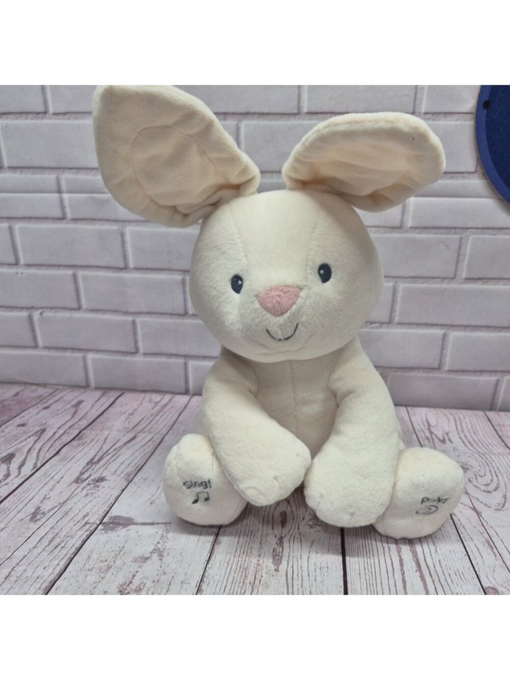 Gund Animated Flora Bunny~Singing Talking Peek A Boo~Soft Plush Toy Infant~Works